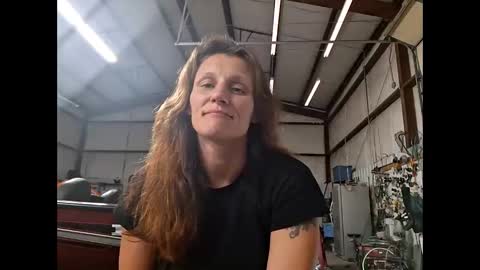 tastypeach6989 online show from April 2026 06:46:02 PM