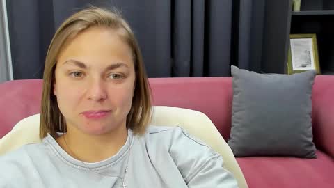 Snapshot of tataflower chatting on November 2025 08:30:01 PM Tata online show from November 2025 08:30:01 PM