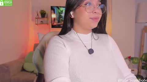 Snapshot of tati_reyes chatting on November 2025 11:55:02 AM Tatiana --- Schedule Monday to Sundays 800 to 200 UTC-5 online show from November 2025 11:55:02 AM