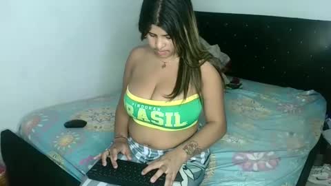 Snapshot of tatiana499 chatting on January 2025 04:47:01 AM Tatiana online show from January 2025 04:47:01 AM