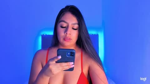 Snapshot of tatiana_2000 chatting on December 2024 12:16:01 AM Tatiana online show from December 2024 12:16:01 AM