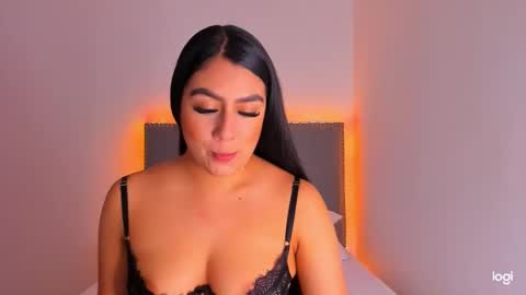 Snapshot of tatiana_2000 chatting on February 2025 08:34:02 PM Tatiana online show from February 2025 08:34:02 PM