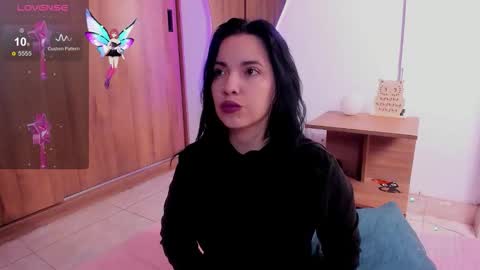 Snapshot of tatiana_sc chatting on October 2025 12:23:02 PM Tatiana SC online show from October 2025 12:23:02 PM