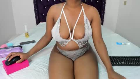 Snapshot of tatiana_storm chatting on October 2025 10:36:01 PM tatiana_storm online show from October 2025 10:36:01 PM