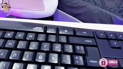 Snapshot of tatiana_vegha chatting on November 2025 12:22:01 PM i am tatiana online show from November 2025 12:22:01 PM