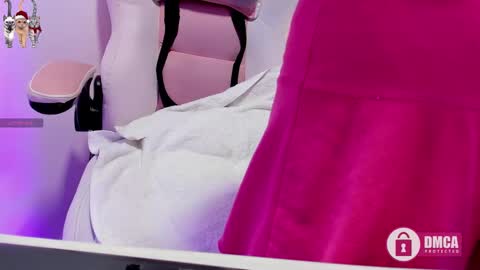 Snapshot of tatiana_vegha chatting on December 2025 12:36:01 PM i am tatiana online show from December 2025 12:36:01 PM