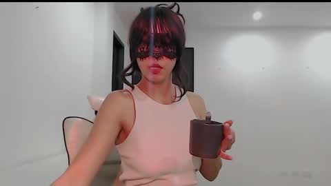 Snapshot of tatianaaah chatting on February 2026 03:39:01 PM Morgan online show from February 2026 03:39:01 PM