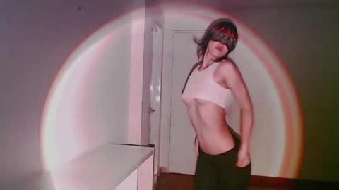 Snapshot of tatianaaah chatting on April 2026 01:14:01 AM Morgan online show from April 2026 01:14:01 AM