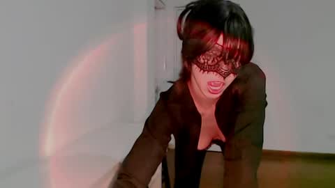 Snapshot of tatianaaah chatting on April 2026 10:18:01 PM Morgan online show from April 2026 10:18:01 PM