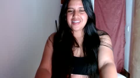 Snapshot of tatianaez22 chatting on March 2026 05:01:02 AM tatianaez22 online show from March 2026 05:01:02 AM