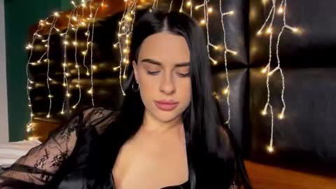 Snapshot of tatianawwww chatting on January 2026 05:49:02 PM Tati online show from January 2026 05:49:02 PM