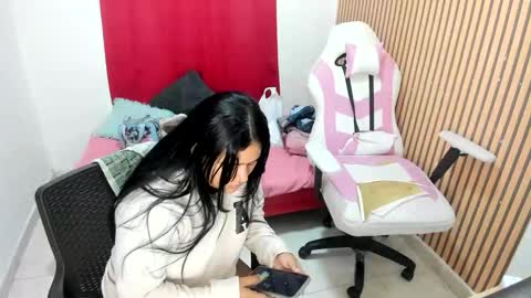 Snapshot of tatihot_6969 chatting on May 2026 02:50:02 AM tatihot_6969 online show from May 2026 02:50:02 AM