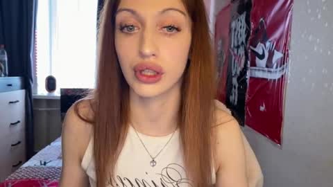 Snapshot of tatika_williams chatting on April 2026 10:53:02 AM tatika_williams online show from April 2026 10:53:02 AM