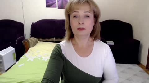 Snapshot of tattease chatting on December 2024 07:31:02 PM Tattease online show from December 2024 07:31:02 PM