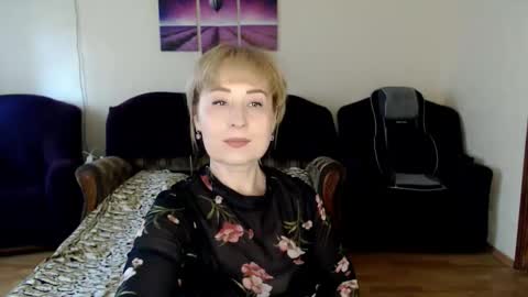 Snapshot of tattease chatting on September 2025 12:05:01 PM Tattease online show from September 2025 12:05:01 PM