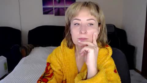 Snapshot of tattease chatting on October 2025 04:23:02 AM Tattease online show from October 2025 04:23:02 AM