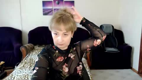 Snapshot of tattease chatting on May 2026 12:01:01 PM Tattease online show from May 2026 12:01:01 PM