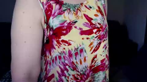 Snapshot of tattease chatting on June 2026 05:17:02 PM Tattease online show from June 2026 05:17:02 PM