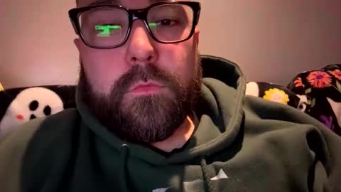 Snapshot of tattedcouple_777 chatting on December 2024 02:42:01 AM MrMrs online show from December 2024 02:42:01 AM