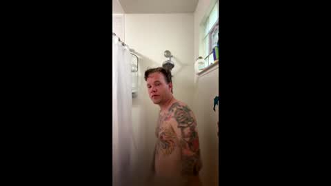 Snapshot of tattedupboyfun chatting on June 2026 03:06:02 PM tattedupboyfun online show from June 2026 03:06:02 PM