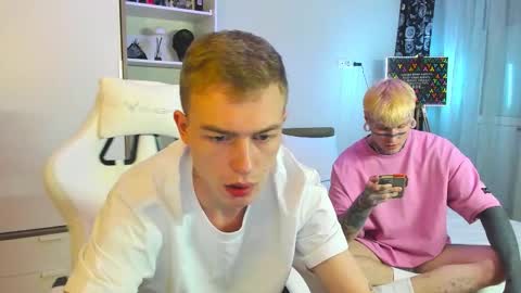 Alex but u can call me Theo online show from January 2026 02:55:01 PM