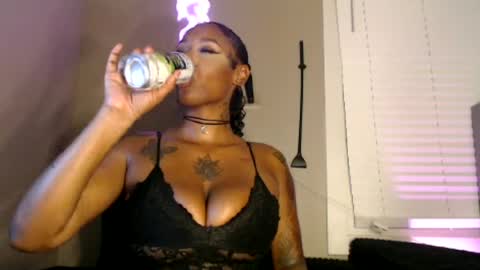 nyxxx online show from June 2026 02:38:01 AM