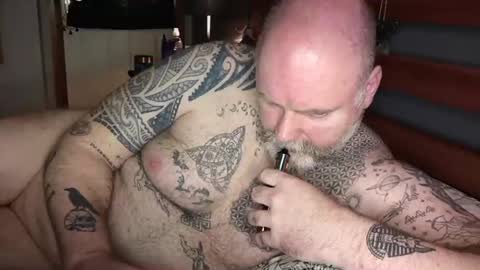 Snapshot of tattooeddilf01 chatting on January 2025 01:37:01 AM Tattooeddilf 01 online show from January 2025 01:37:01 AM