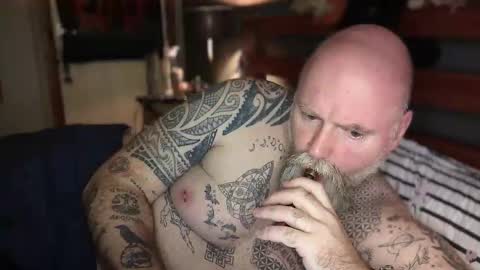 Tattooeddilf 01 online show from November 2025 01:15:01 AM