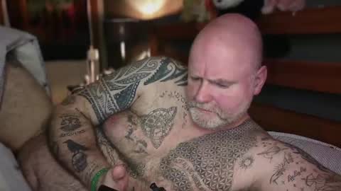 Tattooeddilf 01 online show from February 2026 11:33:01 PM