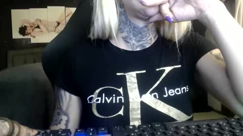 Snapshot of tatuada_safada chatting on May 2026 04:59:02 PM tatuada_safada online show from May 2026 04:59:02 PM