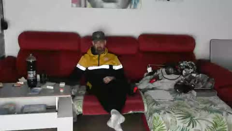 Snapshot of tatuadorhotxxx chatting on November 2025 03:42:02 AM Tatuado20cm online show from November 2025 03:42:02 AM