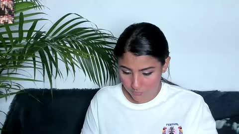 Snapshot of taty_gomez_ chatting on September 2025 04:05:02 AM Tatiana Gomez online show from September 2025 04:05:02 AM