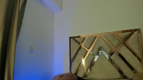  T A U R U S  online show from March 2026 02:27:01 AM