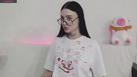 Taya online show from September 2025 03:36:01 PM