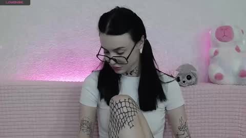 Taya online show from December 2025 07:12:02 PM