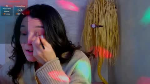 Snapshot of tayakayan chatting on December 2025 10:31:02 AM TayaKayan online show from December 2025 10:31:02 AM