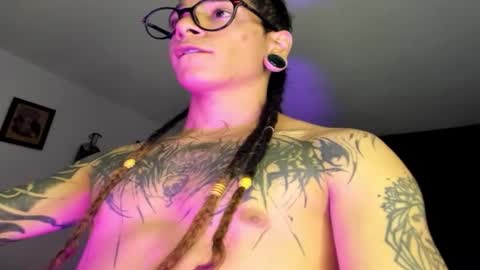 Snapshot of tayhlorstronghold chatting on February 2026 11:09:02 AM online show from February 2026 11:09:02 AM