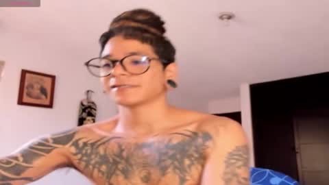 Snapshot of tayhlorstronghold chatting on February 2026 03:57:01 PM online show from February 2026 03:57:01 PM