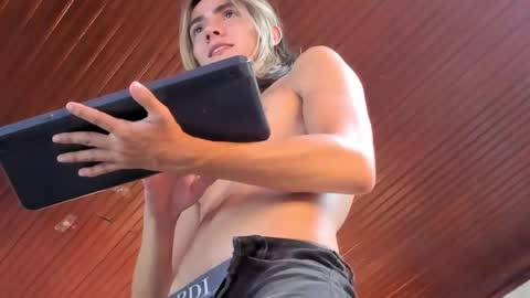 Snapshot of tayler_swift1 chatting on December 2024 11:33:01 AM tayler_swift1 online show from December 2024 11:33:01 AM