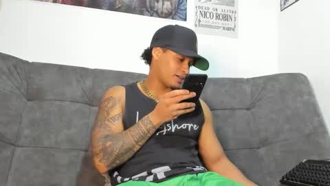 Taylor Mccarthy online show from October 2025 12:44:01 AM