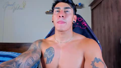 Snapshot of taylor_mclane1 chatting on February 2026 06:02:01 PM taylor_mclane1 online show from February 2026 06:02:01 PM