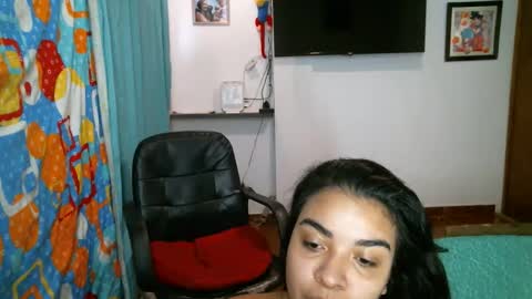 Snapshot of taylor_meghan chatting on May 2026 08:38:02 PM Taylor and Meghan online show from May 2026 08:38:02 PM