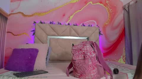 Snapshot of taylor_oriana_ chatting on November 2025 11:02:02 AM Oriana online show from November 2025 11:02:02 AM