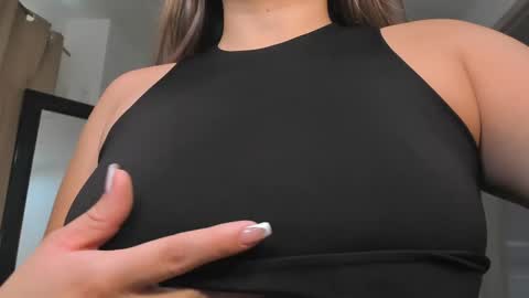 Taylor online show from December 2024 06:46:01 PM