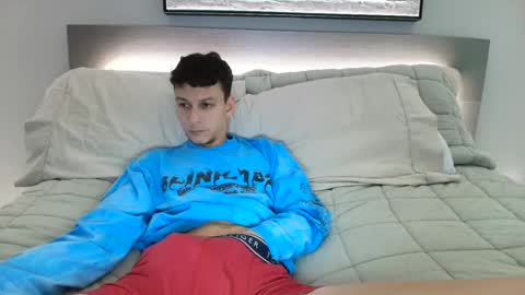 Snapshot of taylorcamz chatting on September 2025 10:11:01 PM taylorcamz online show from September 2025 10:11:01 PM