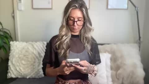 Taylor online show from February 2026 11:37:01 PM