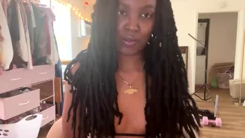 Taylor online show from April 2026 06:45:01 PM