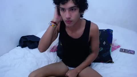 Snapshot of tayronx33 chatting on January 2025 04:43:02 PM Tayron online show from January 2025 04:43:02 PM