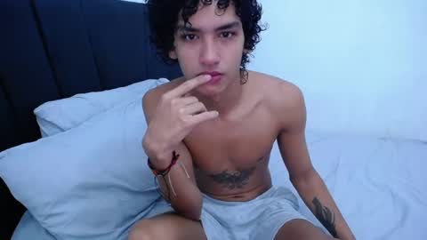 Snapshot of tayronx33 chatting on January 2025 03:57:01 PM Tayron online show from January 2025 03:57:01 PM