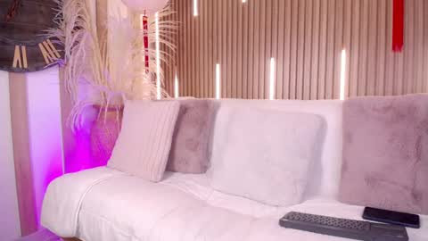 Snapshot of tayzon_foxxx chatting on February 2026 01:54:02 PM Sofia online show from February 2026 01:54:02 PM